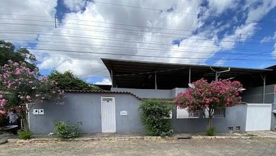 Casa, 4 quartos, 361 m² - Foto 1