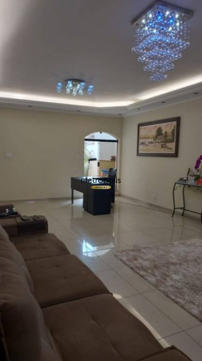 Sobrado, 3 quartos, 350 m² - Foto 2