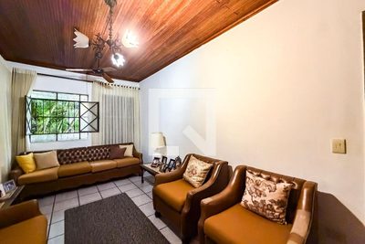 Casa, 5 quartos, 230 m² - Foto 3