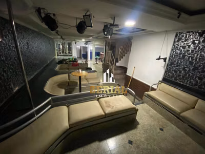 Sobrado, 7 quartos, 322 m² - Foto 4