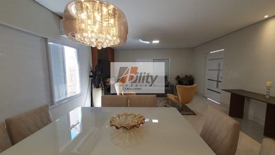 Casa, 3 quartos, 307 m² - Foto 1