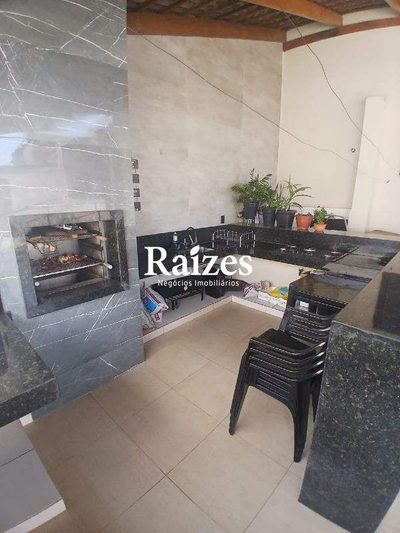 Casa, 3 quartos, 155 m² - Foto 1