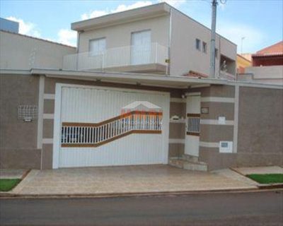 Sobrado, 2 quartos, 304 m² - Foto 1