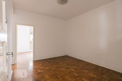 Apartamento, 2 quartos, 75 m² - Foto 2