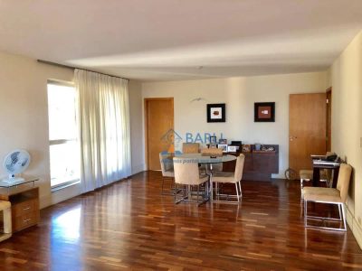 Apartamento, 3 quartos, 250 m² - Foto 4