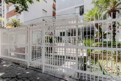 Loteamento e Condomínio - Foto 1