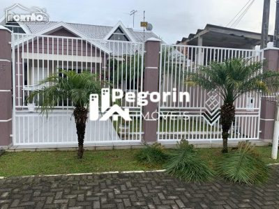Casa, 6 quartos, 240 m² - Foto 2