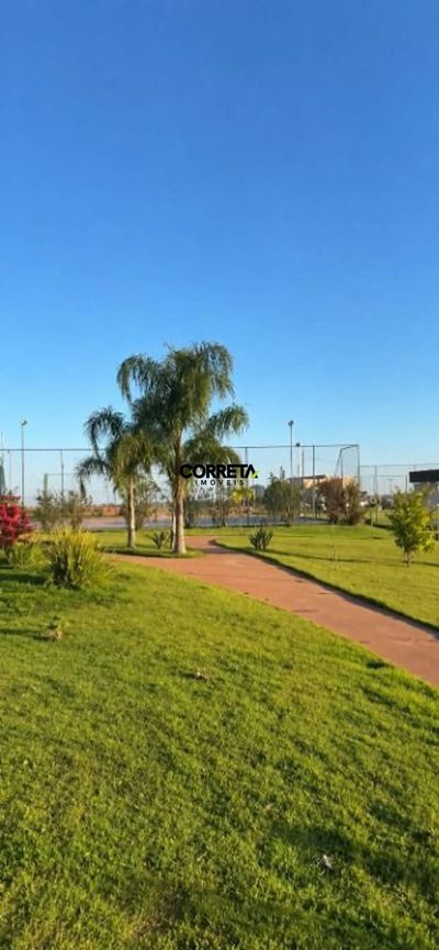 Loteamento e Condomínio, 250 m² - Foto 2