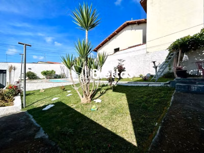 Casa, 2 quartos, 150 m² - Foto 1