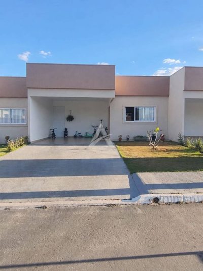 Casa, 3 quartos, 99 m² - Foto 1