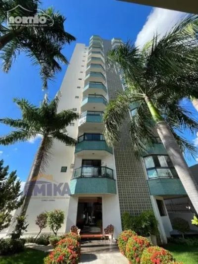 Casa, 4 quartos, 266 m² - Foto 1