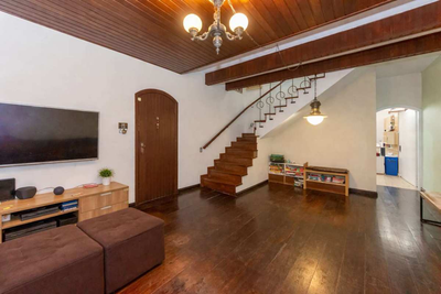 Casa, 3 quartos, 190 m² - Foto 1