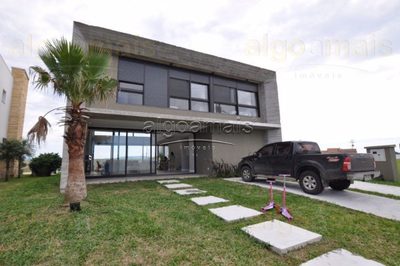 Casa de Condomínio, 4 quartos - Foto 1