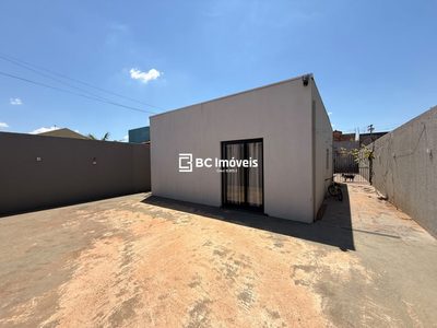 Casa, 1 quarto, 140 m² - Foto 2