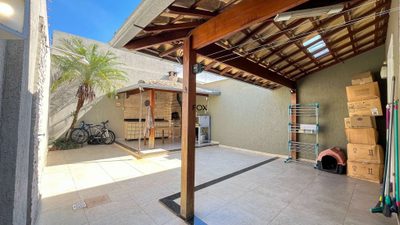 Casa, 3 quartos, 244 m² - Foto 3