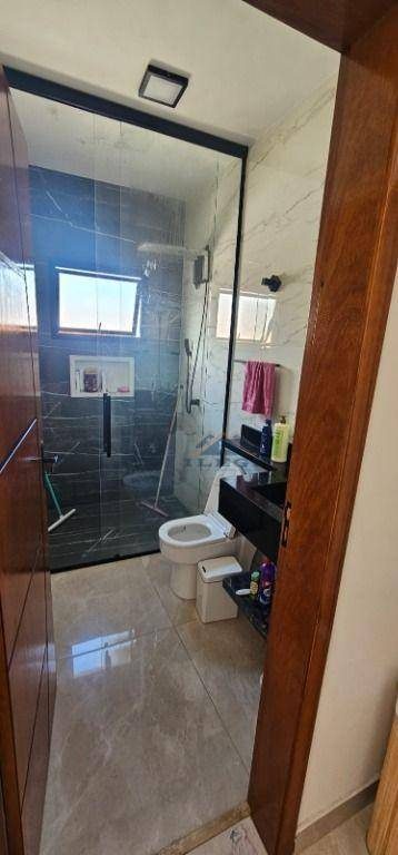 Casa, 6 quartos, 200 m² - Foto 3