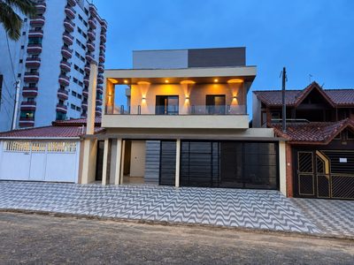 Casa, 2 quartos, 53 m² - Foto 1