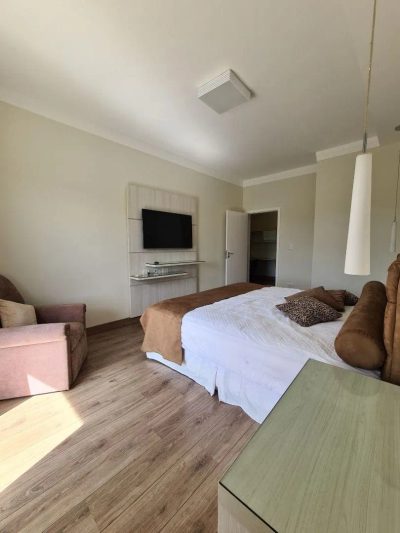 Casa, 4 quartos, 430 m² - Foto 2