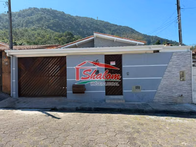 Casa, 4 quartos, 250 m² - Foto 1