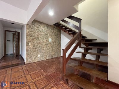 Casa, 6 quartos, 486 m² - Foto 1