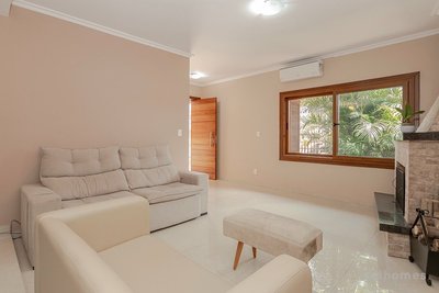 Casa, 4 quartos, 340 m² - Foto 1