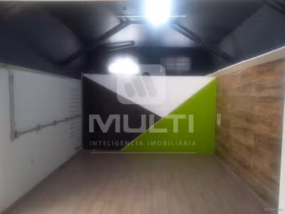 Casa, 4 quartos, 240 m² - Foto 1