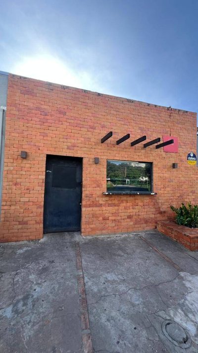 Sala-Conjunto, 100 m² - Foto 1