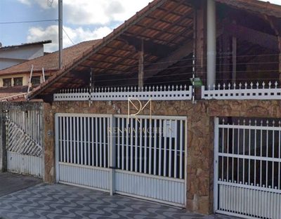 Casa, 3 quartos, 194 m² - Foto 1