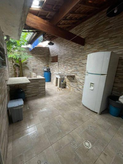Casa, 1 quarto, 84 m² - Foto 1