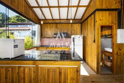Casa, 4 quartos, 220 m² - Foto 3