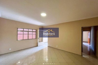 Sobrado, 3 quartos, 250 m² - Foto 1