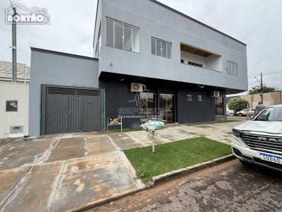 Casa, 3 quartos, 180 m² - Foto 2