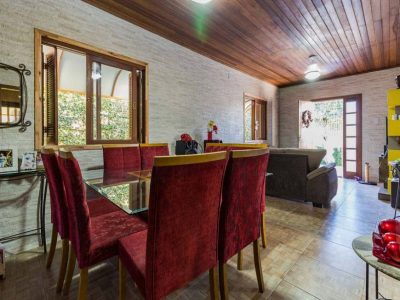 Casa, 3 quartos, 144 m² - Foto 1