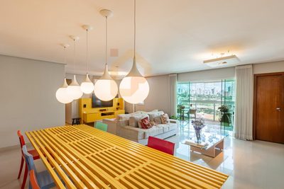Apartamento, 3 quartos, 140 m² - Foto 2