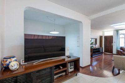 Casa, 3 quartos, 152 m² - Foto 1