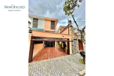Sobrado, 4 quartos, 160 m² - Foto 1