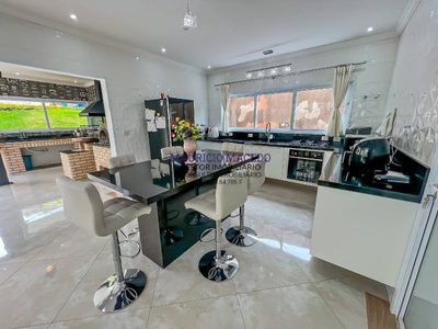 Casa, 4 quartos, 490 m² - Foto 2