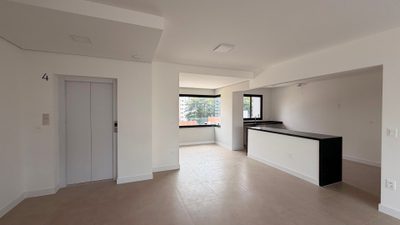 Apartamento, 3 quartos, 152 m² - Foto 2