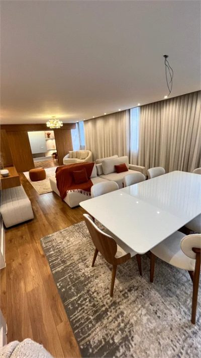 Apartamento, 3 quartos, 204 m² - Foto 2