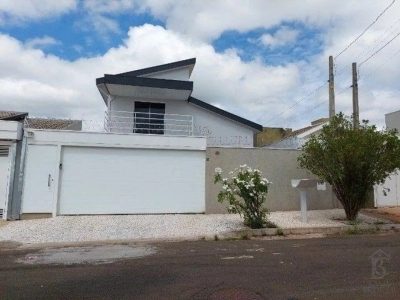 Casa, 3 quartos, 265 m² - Foto 1
