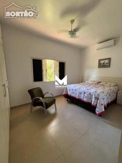 Casa, 3 quartos, 204 m² - Foto 4