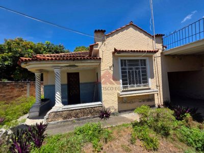 Casa, 3 quartos, 90 m² - Foto 1
