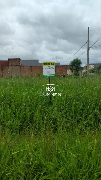 Loteamento e Condomínio, 255 m² - Foto 1