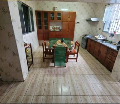 Casa, 3 quartos, 229 m² - Foto 1