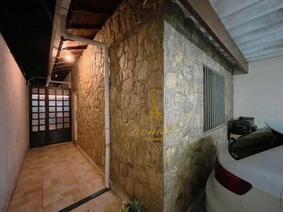 Casa, 2 quartos, 75 m² - Foto 1