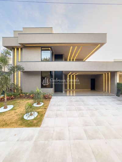 Casa, 3 quartos, 260 m² - Foto 1