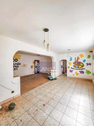 Sobrado, 4 quartos, 240 m² - Foto 1