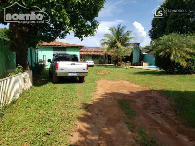 Casa, 4 quartos, 260 m² - Foto 2