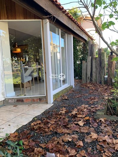 Casa, 10 quartos, 210 m² - Foto 3