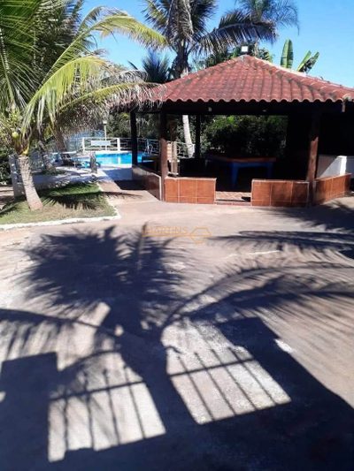 Chácara, 4 quartos, 2664 m² - Foto 1